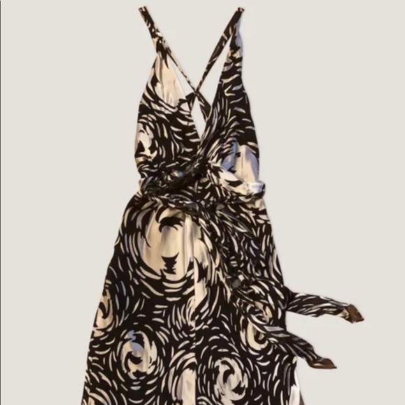 Black and Silver halter dress - Picture 2 of 3